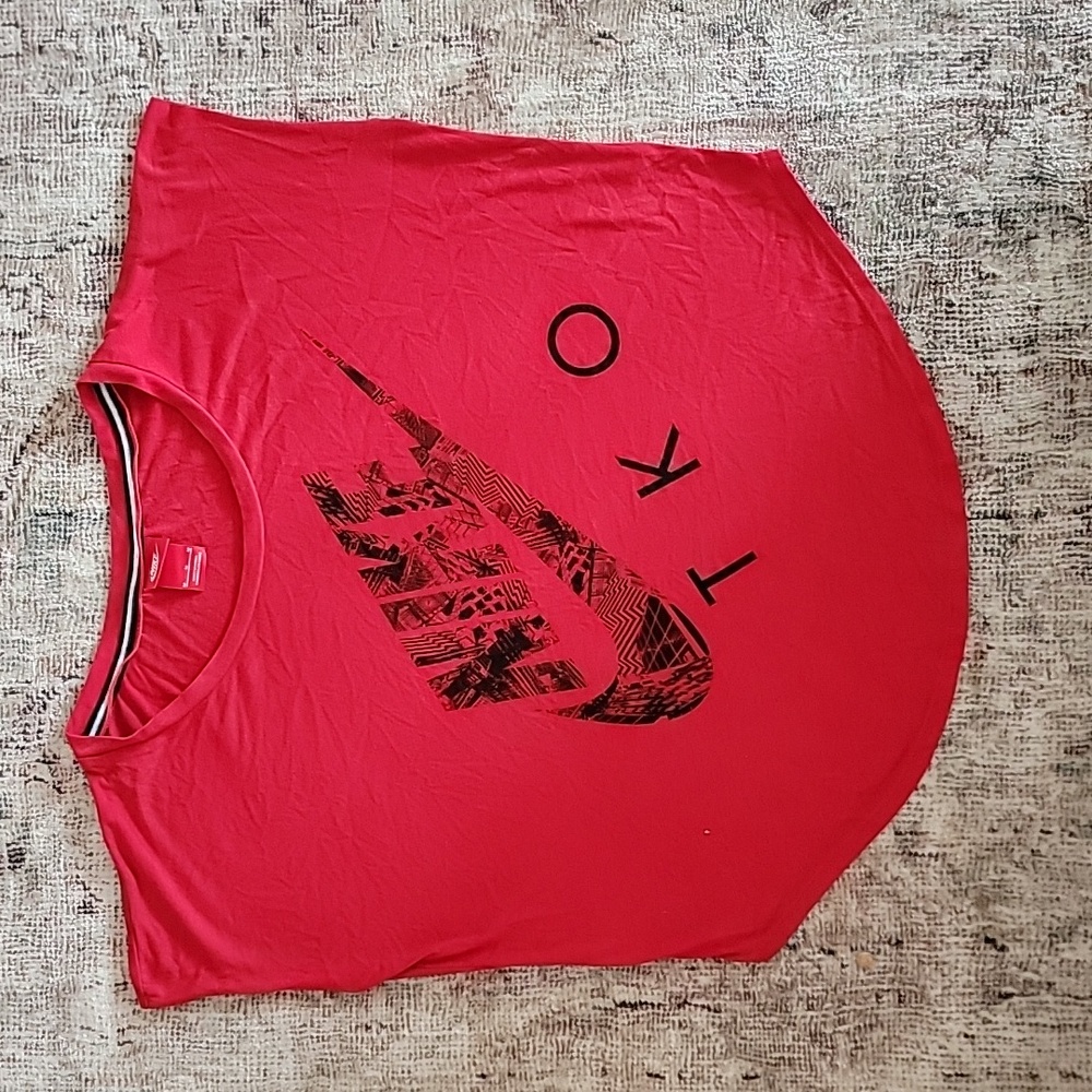 Vintage Nike TKO Japan cut sleeve t-shirt